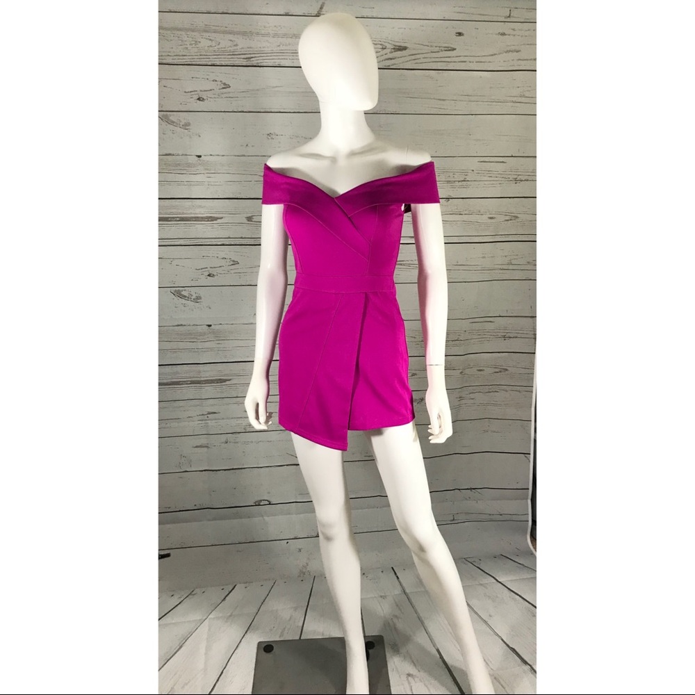 Beautiful romper brand new